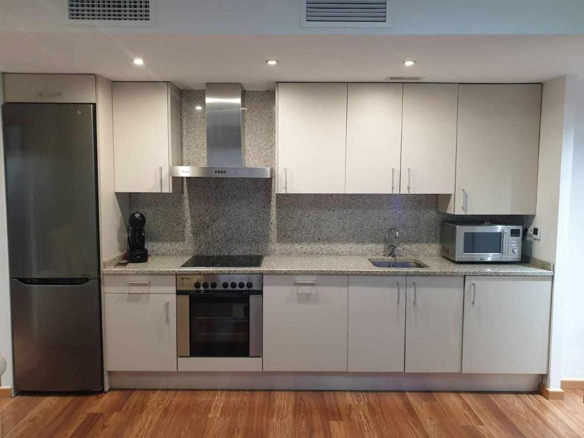Centro Aparcamiento Gratuito Al Lado Del Pilar Apartment Zaragoza Bagian luar foto