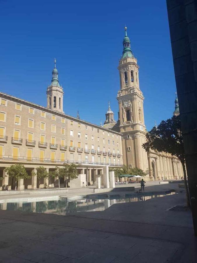 Centro Aparcamiento Gratuito Al Lado Del Pilar Apartment Zaragoza Bagian luar foto