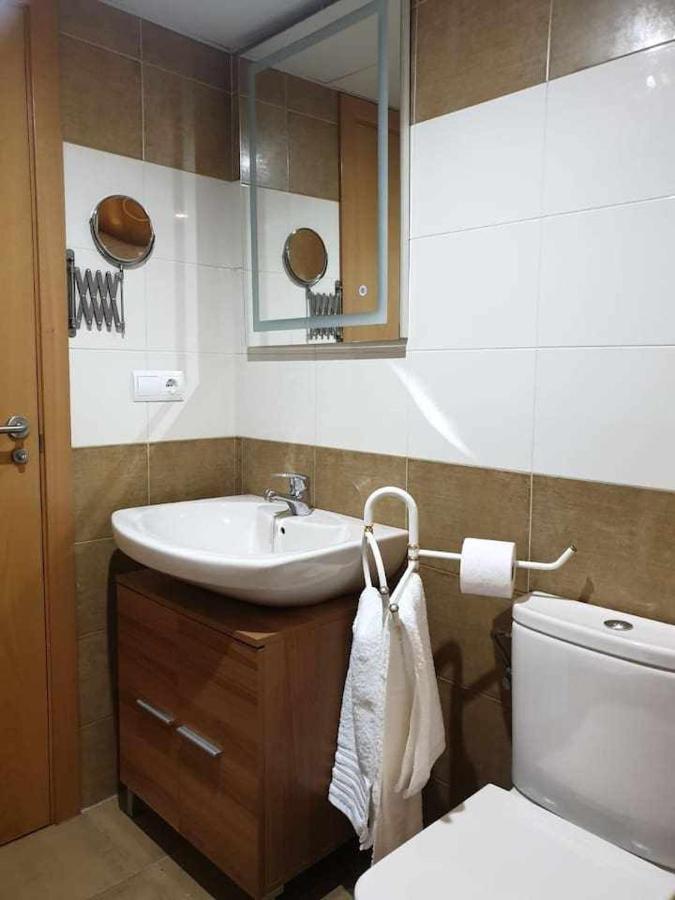 Centro Aparcamiento Gratuito Al Lado Del Pilar Apartment Zaragoza Bagian luar foto